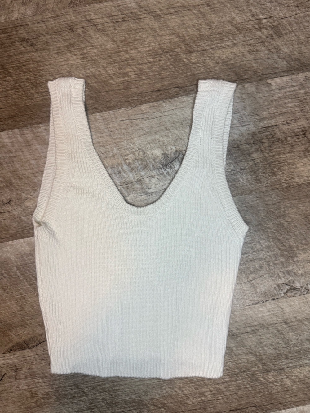 Scoop Neck White Ribbed Knit Tank